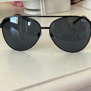 Quay Australia glasses